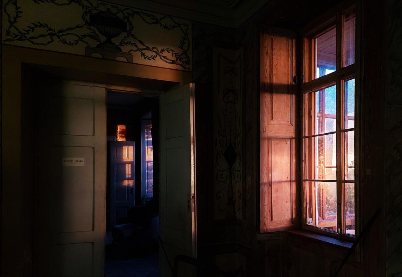 Hotel Blankenfeldes Muiza Tērvete Esterno foto