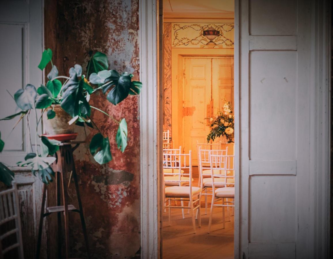 Hotel Blankenfeldes Muiza Tērvete Esterno foto